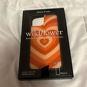 iPhone 13/14 wildflower phone cases